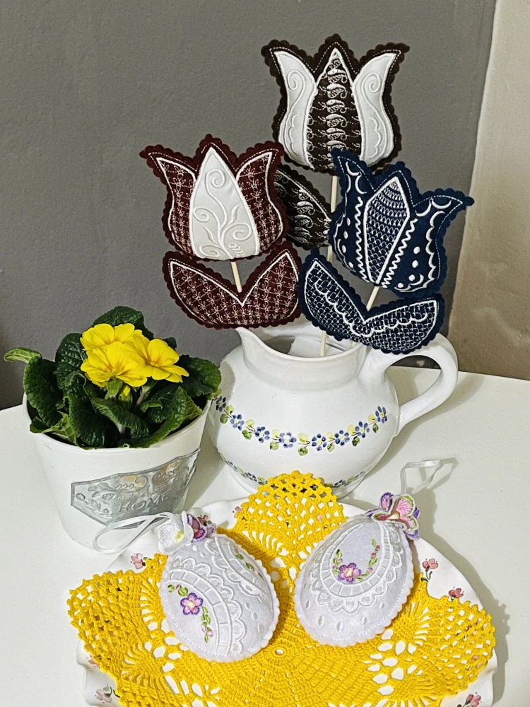 Kraslice s krajkou